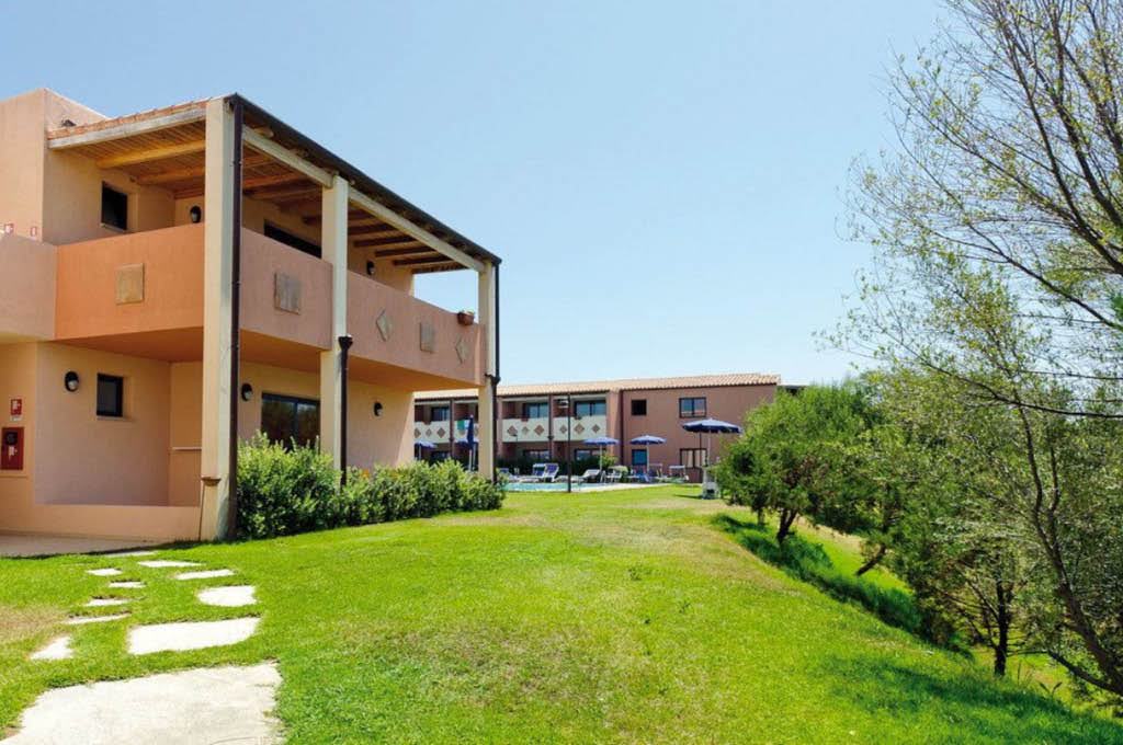 Baja Bianca Beach Resort Tourland